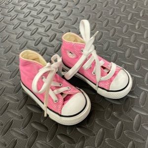 High top pink infant girl converse. Lightly used
